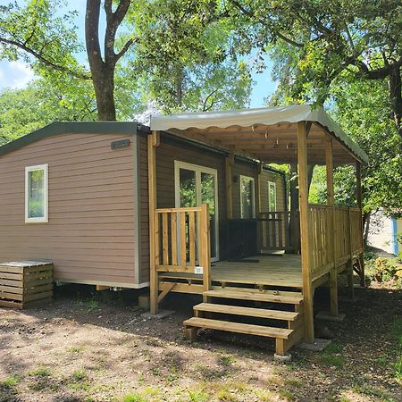 Camping De Graniers Monoblet Eksteriør billede